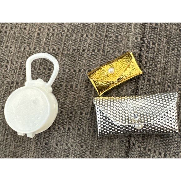 Barbie & Misc. Doll Accessories Lot! - Picture 4 of 10